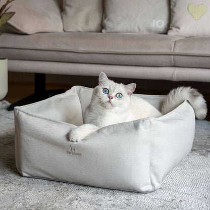 Meowy Luxury Loft Cat Bed Cream